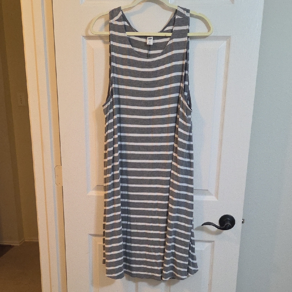 Old Navy Gray and White Striped Sleeveless Swing Dress XXL